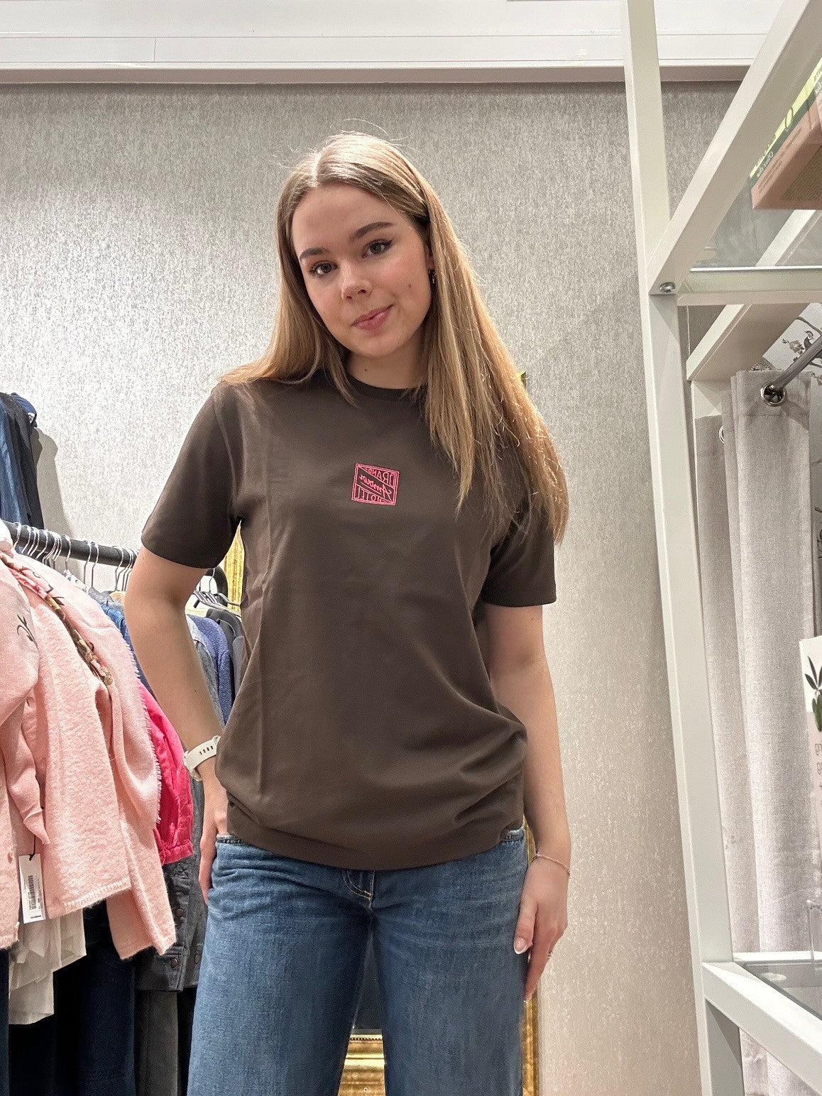 SlfRelaxed Brook SS Hotel Amour -deliciosio