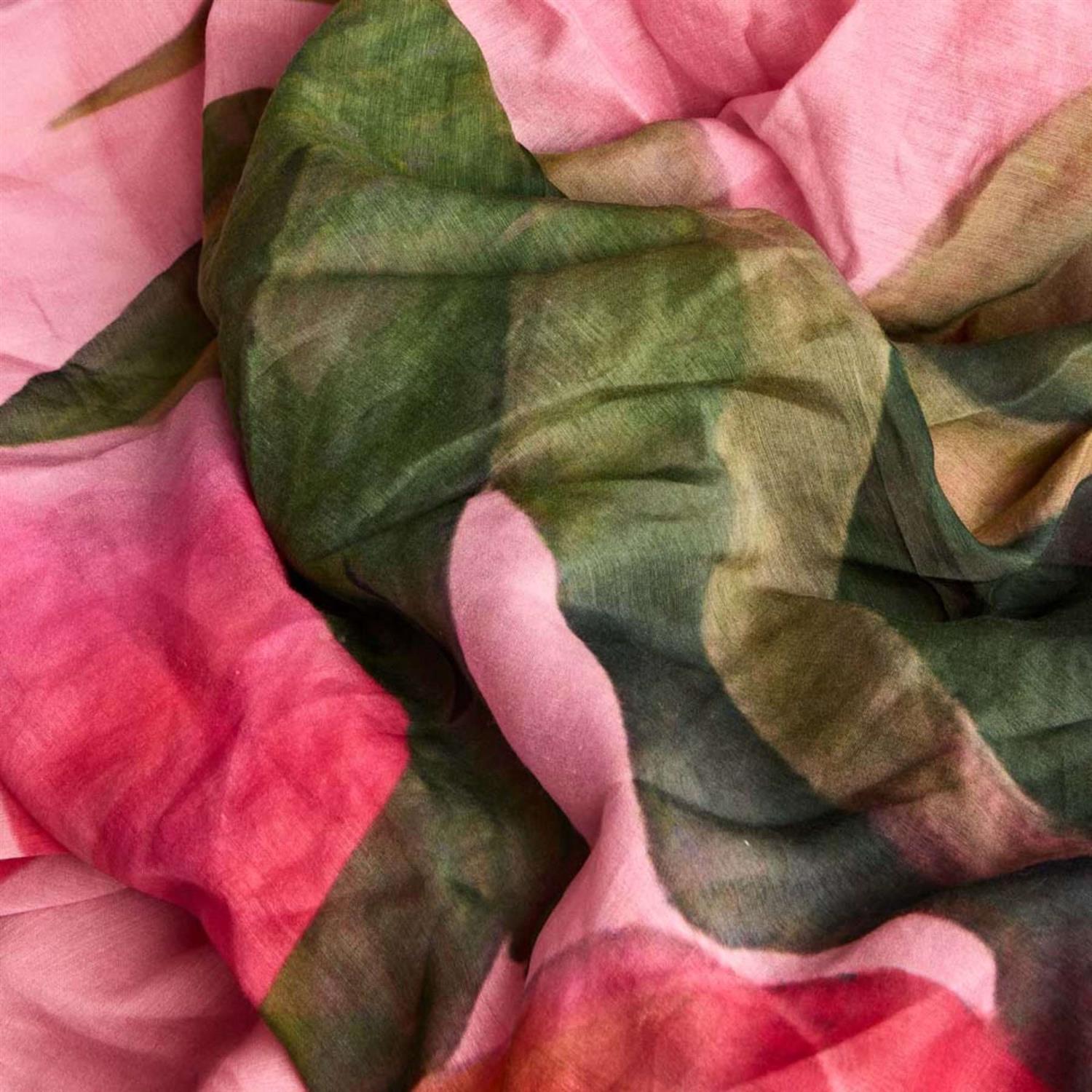Petunia TT scarf