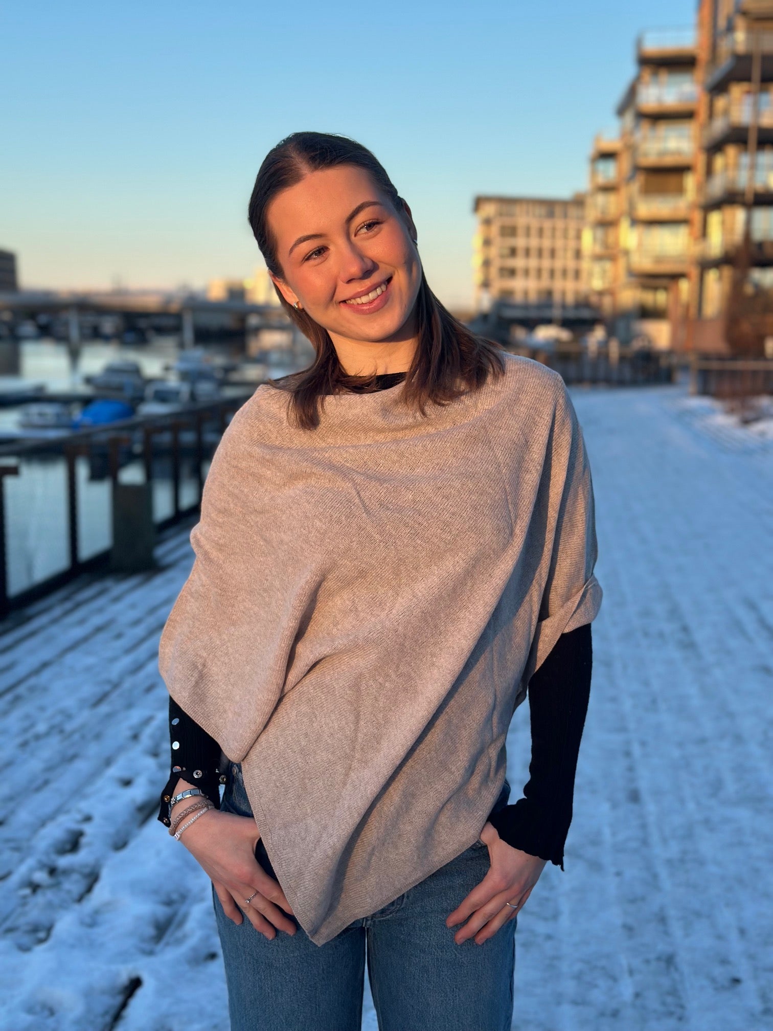 Poncho-ull/kashmir-beige