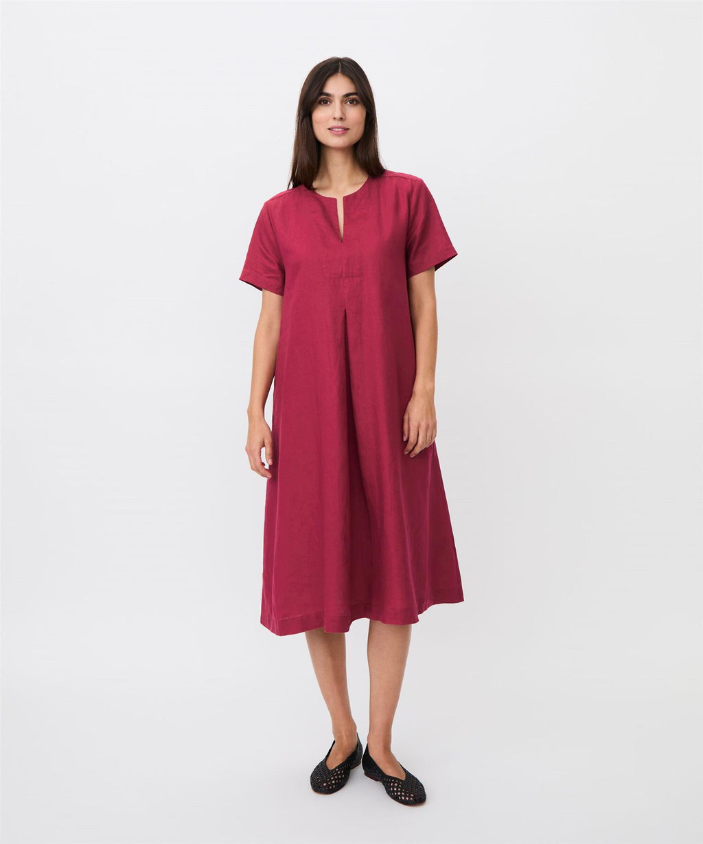 MaNipani-beet red
