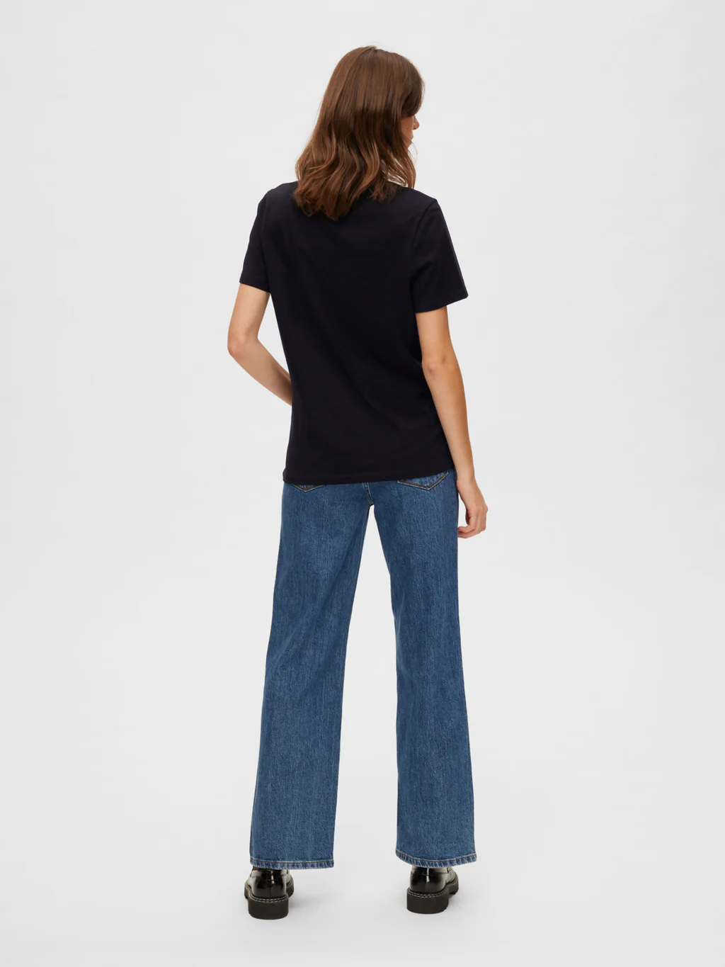 SLFEssential SS v-neck-black