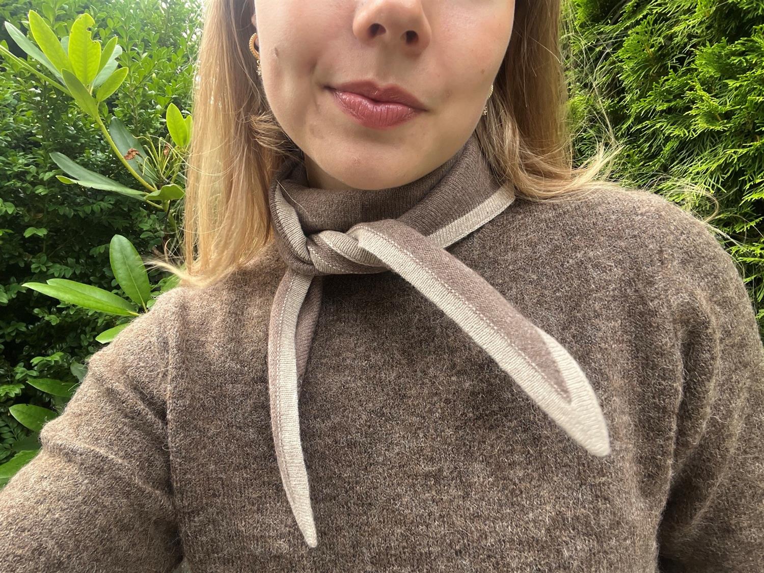 Montecristo Duo Triangle Scarf -brown
